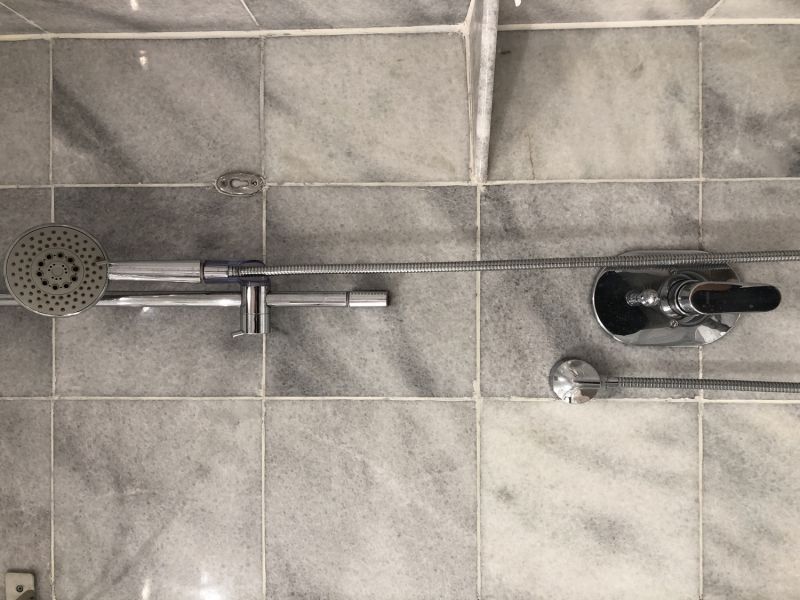 Shower Hardware & Fixtures